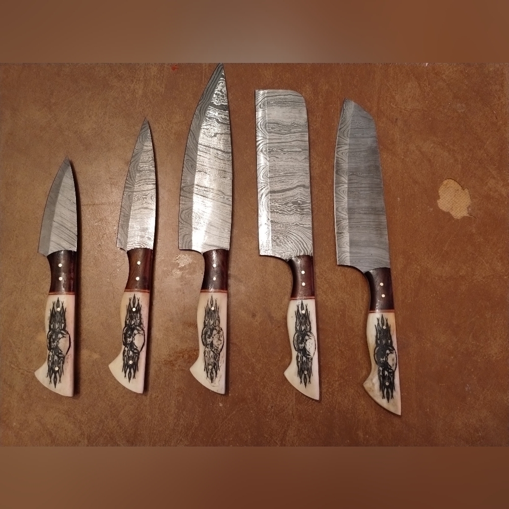 New 5pc Damascus steel blade skull kitchen butcher set